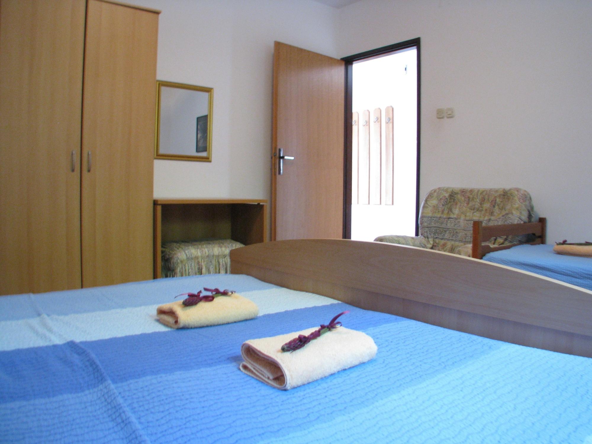 Apartments Srkoc Pinezici  Ngoại thất bức ảnh