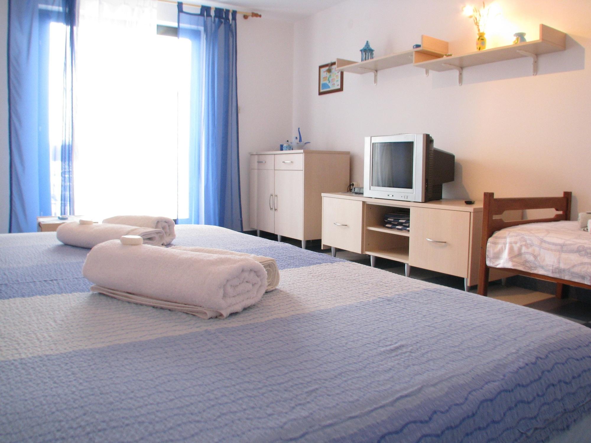 Apartments Srkoc Pinezici  Ngoại thất bức ảnh
