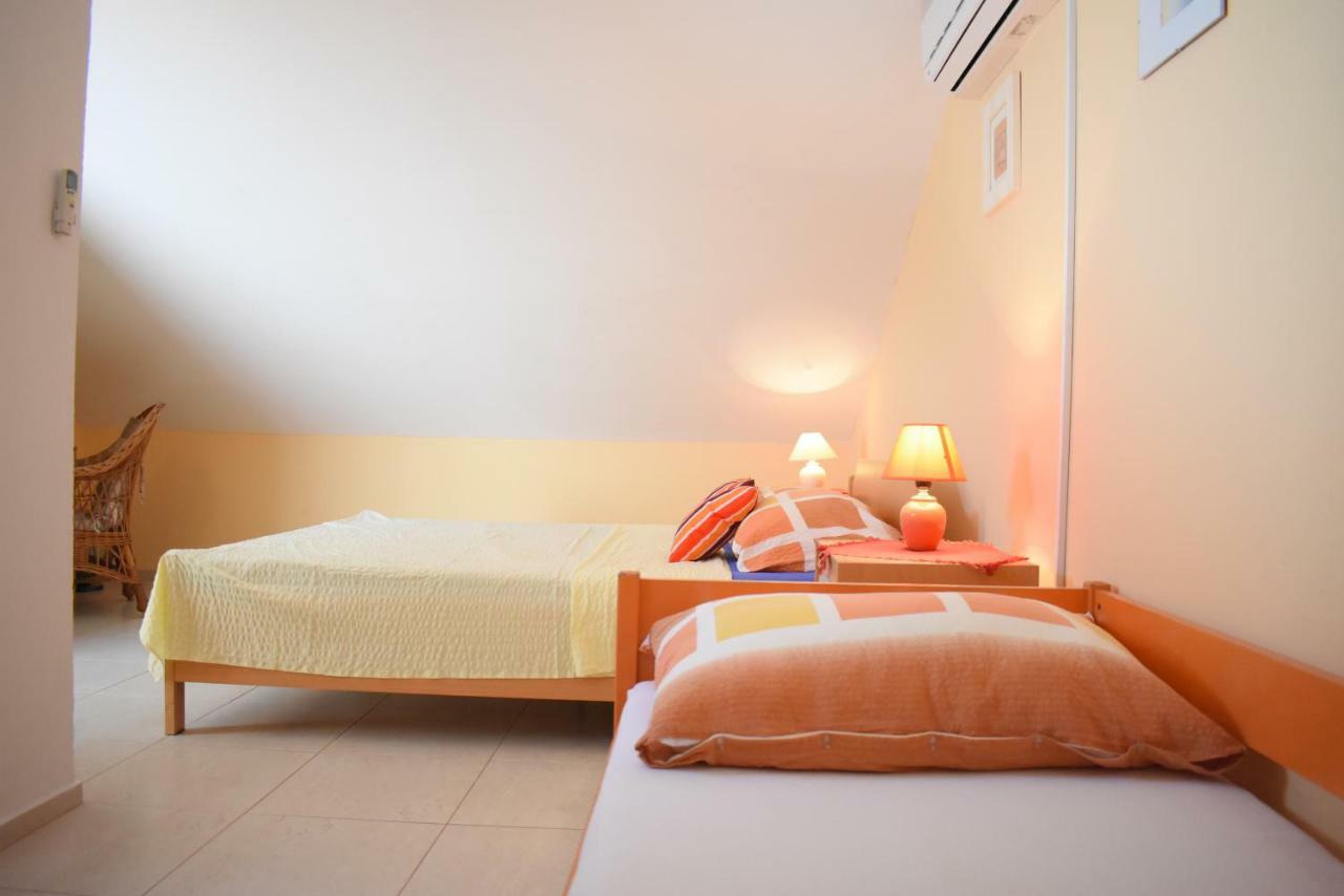 Apartments Srkoc Pinezici  Ngoại thất bức ảnh